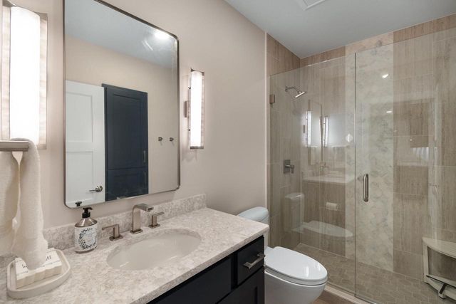 5003 Wenlock Rose Court, Middleton, WI 53562