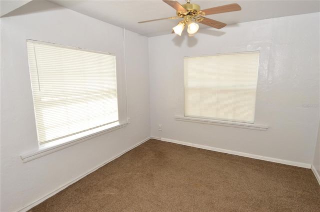 6855 DARTMOUTH AVENUE N, St Petersburg, FL 33710