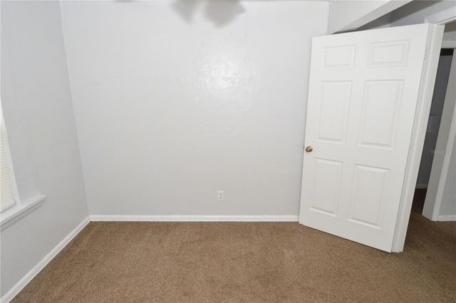 6855 DARTMOUTH AVENUE N, St Petersburg, FL 33710