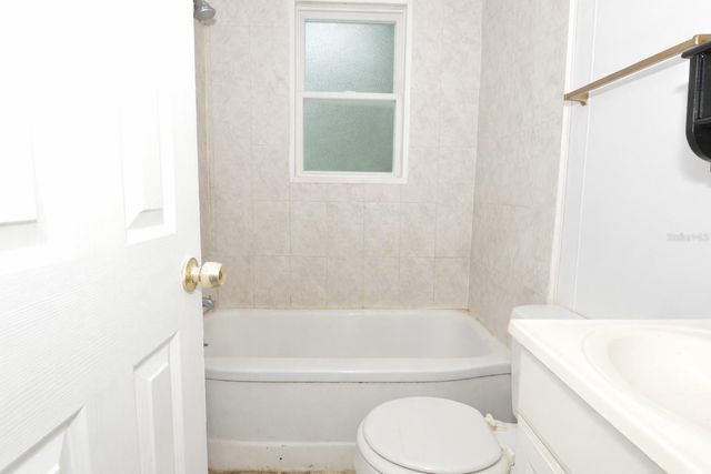 6855 DARTMOUTH AVENUE N, St Petersburg, FL 33710