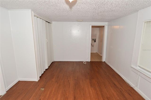 6855 DARTMOUTH AVENUE N, St Petersburg, FL 33710