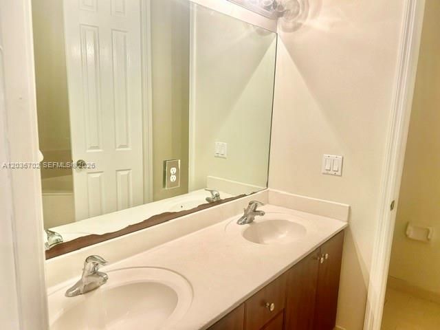 568 NE 35th Avenue, Homestead, FL 33033