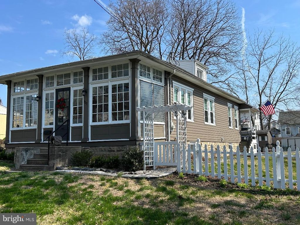 127 ALLISON RD, Willow Grove, PA 19090