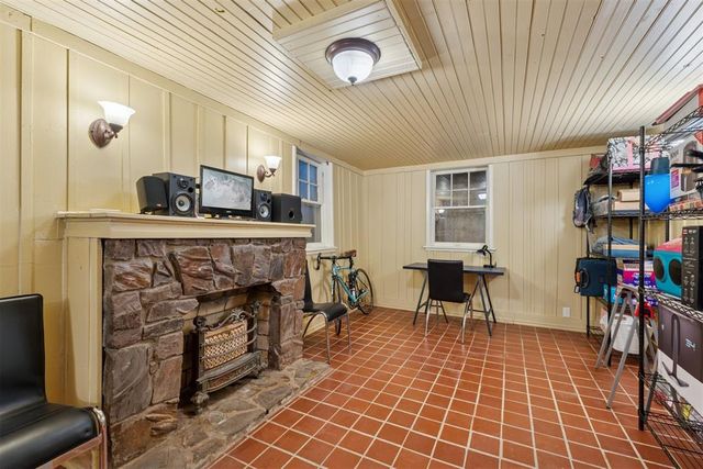 908 NW 41st Street, Oklahoma City, OK 73118