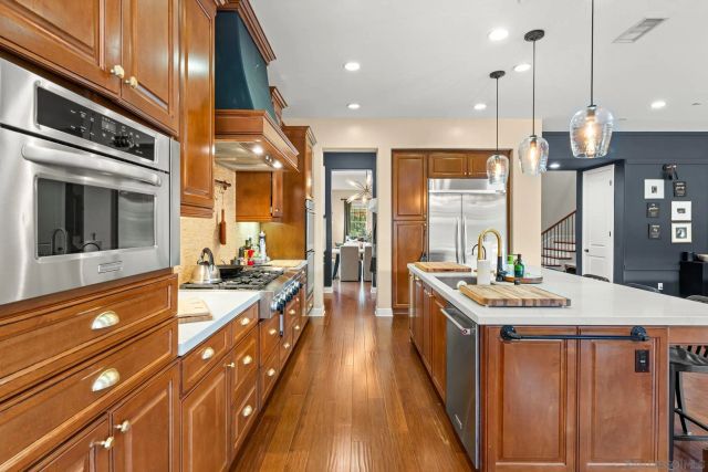 15740 Bacara Ct, San Diego, CA 92131