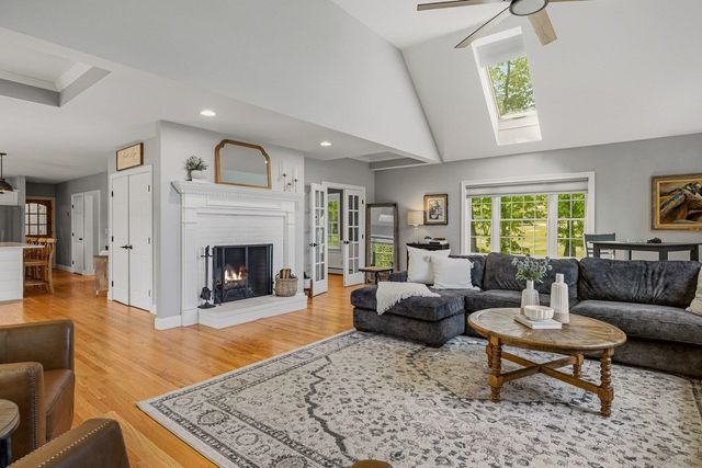 21 Willowbrook Avenue, Greenland, NH 03840