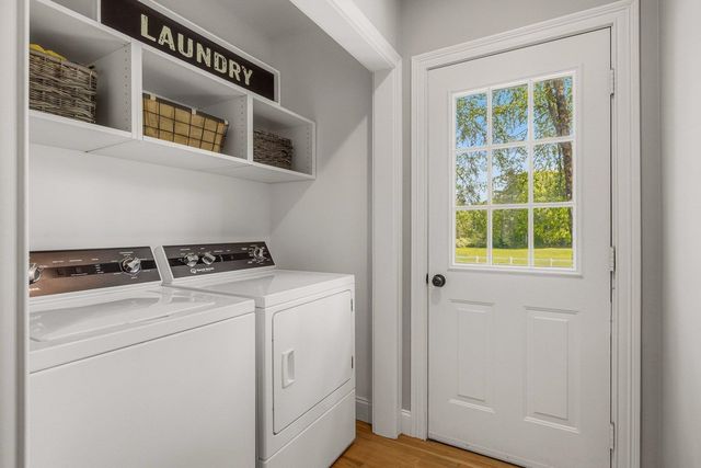 21 Willowbrook Avenue, Greenland, NH 03840
