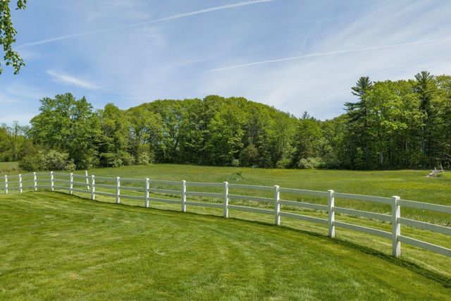 21 Willowbrook Avenue, Greenland, NH 03840