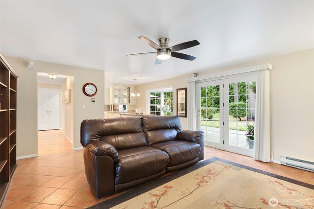 24624 SE 184th Street, Maple Valley, WA 98038