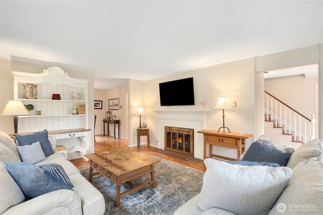 24624 SE 184th Street, Maple Valley, WA 98038