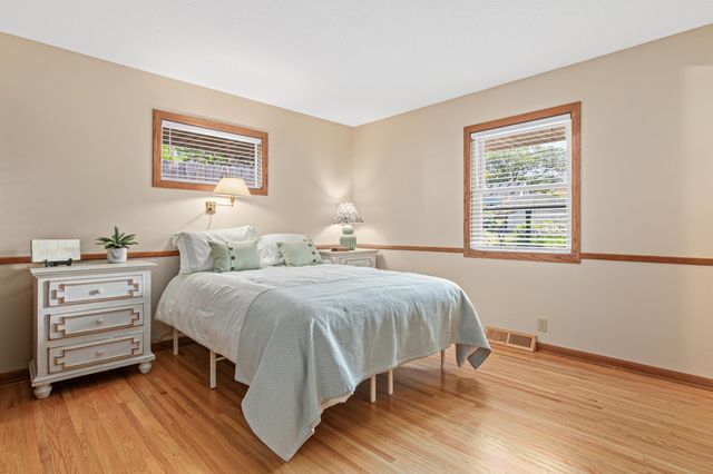 8319 Washburn Avenue S, Bloomington, MN 55431