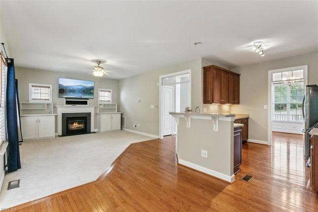 11 Kenan CT, Hampton, VA 23666