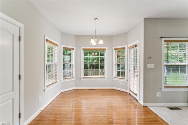 11 Kenan CT, Hampton, VA 23666
