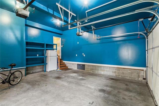 11 Kenan CT, Hampton, VA 23666