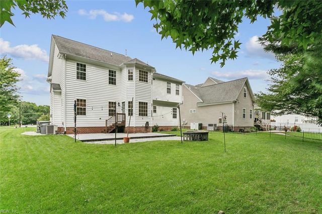 11 Kenan CT, Hampton, VA 23666