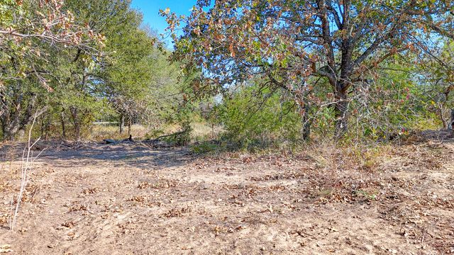 Lot 15 Bordeaux Lane, Corsicana, TX 75109