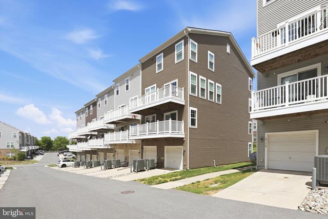 2739 PINEBROOK RD, Landover, MD 20785