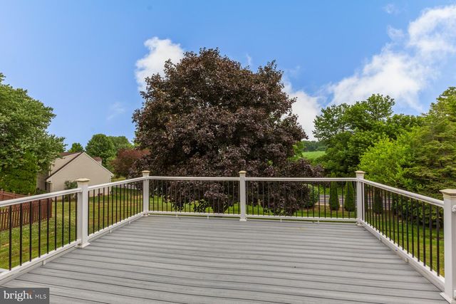 15 BLACKBERRY LN, Ephrata, PA 17522