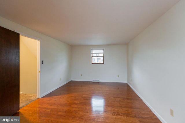 15 BLACKBERRY LN, Ephrata, PA 17522