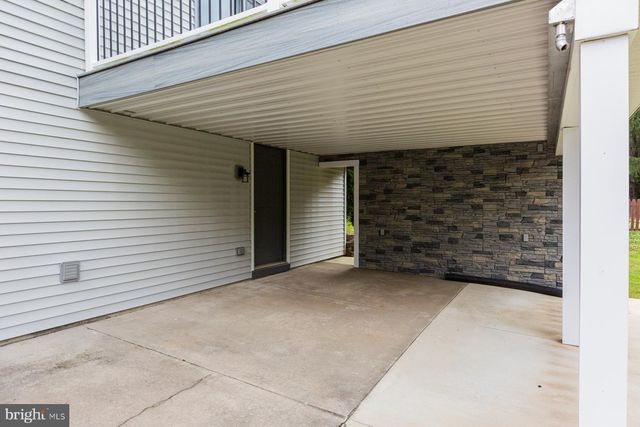 15 BLACKBERRY LN, Ephrata, PA 17522