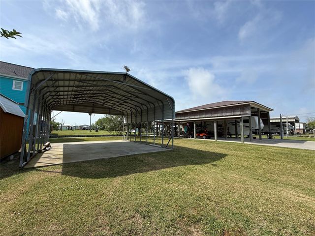 1120 & 1122 Prides Lane, Crystal Beach, TX 77650