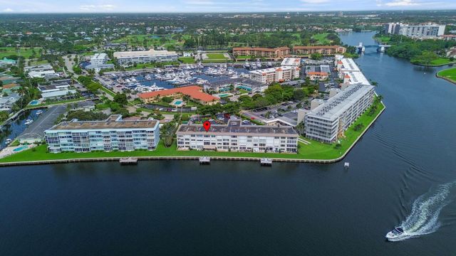 52 Yacht Club Drive 103, North Palm Beach, FL 33408