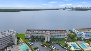 52 Yacht Club Drive 103, North Palm Beach, FL 33408