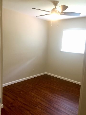 2509 Trailside DR B, Austin, TX 78704