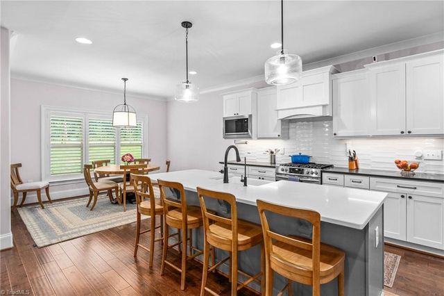 7114 Rae Farms Way, Greensboro, NC 27455