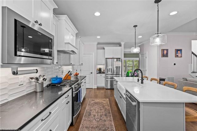 7114 Rae Farms Way, Greensboro, NC 27455