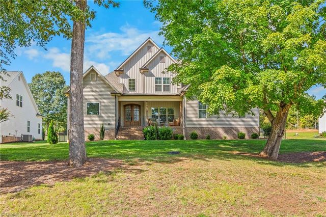 7114 Rae Farms Way, Greensboro, NC 27455