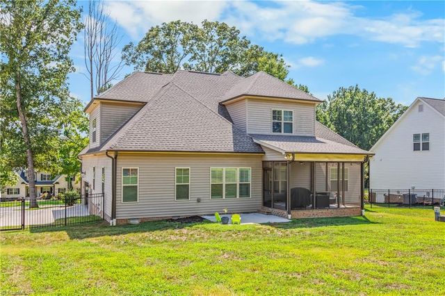 7114 Rae Farms Way, Greensboro, NC 27455