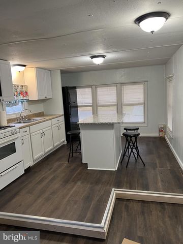 107 NEVADA AVE, Williamstown, NJ 08094