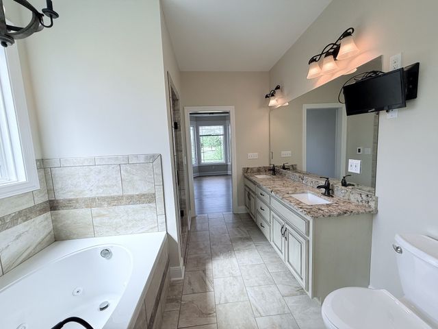 702 Parker Ln, Lafayette, TN 37083