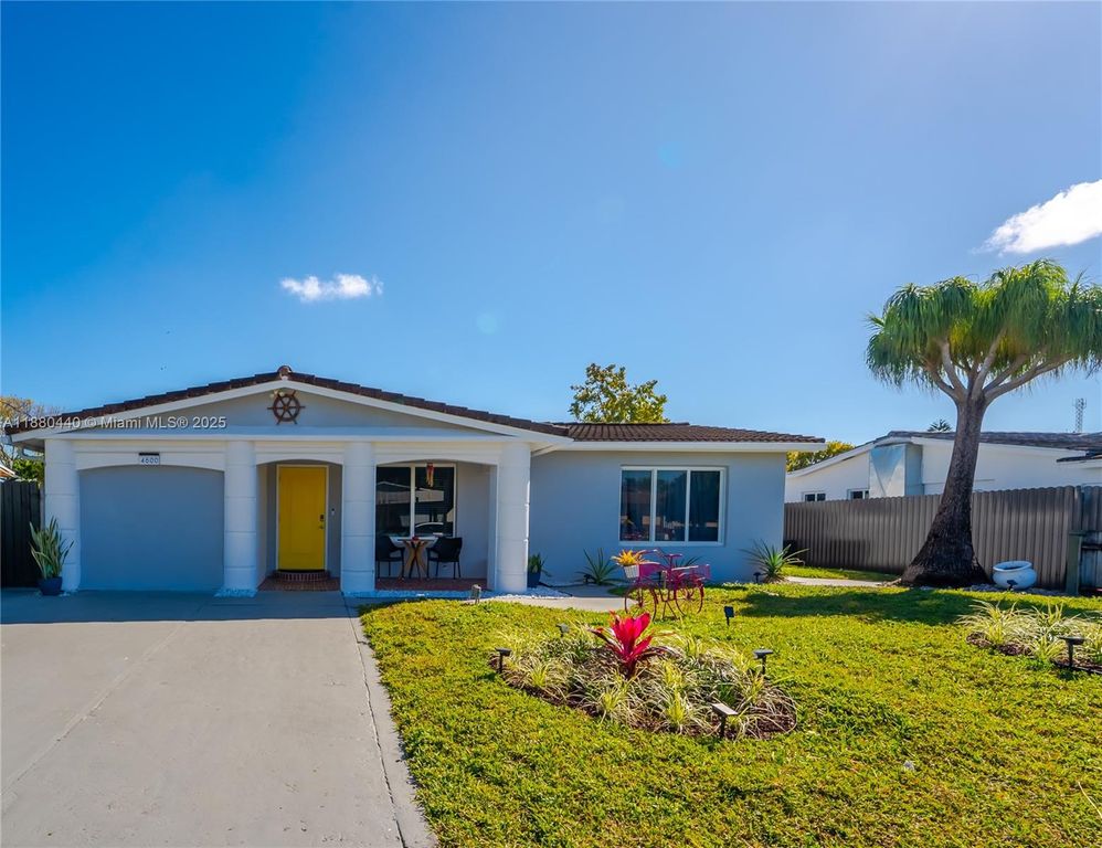 4600 SW 43rd Ave, Dania Beach, FL 33314