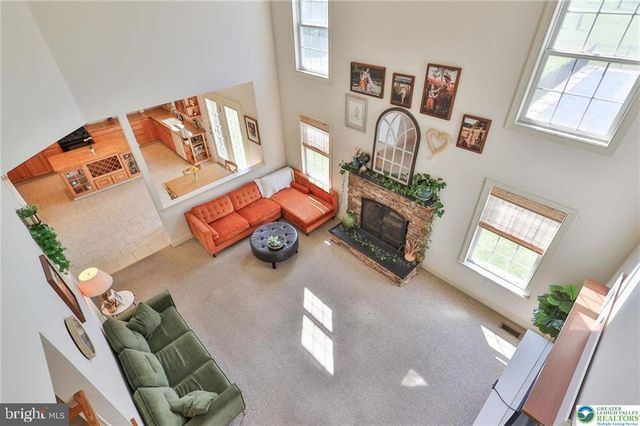 3595 WOODBYNE RD, Hellertown, PA 18055