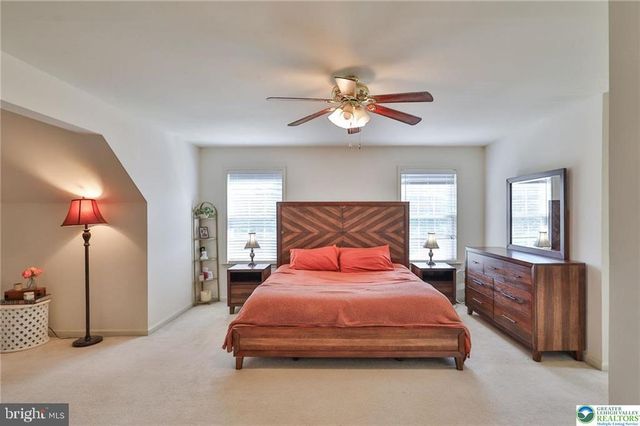 3595 WOODBYNE RD, Hellertown, PA 18055