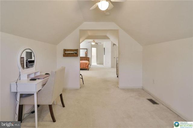 3595 WOODBYNE RD, Hellertown, PA 18055