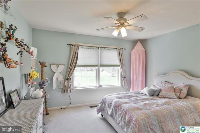 3595 WOODBYNE RD, Hellertown, PA 18055