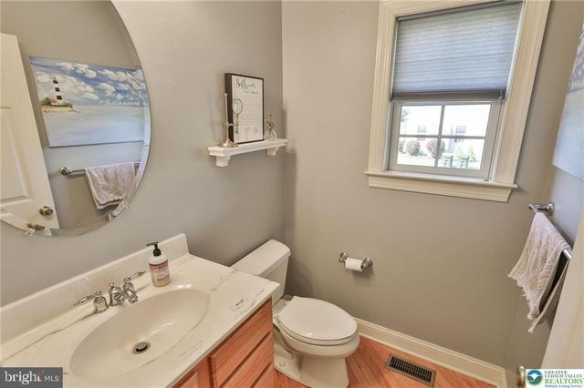 3595 WOODBYNE RD, Hellertown, PA 18055
