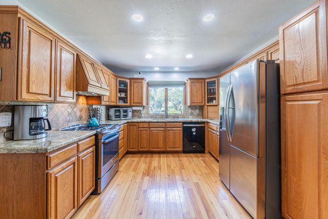 17848 Berta Canyon Road, Salinas, CA 93907