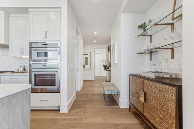 5656 San Felipe Street 1005, Houston, TX 77056