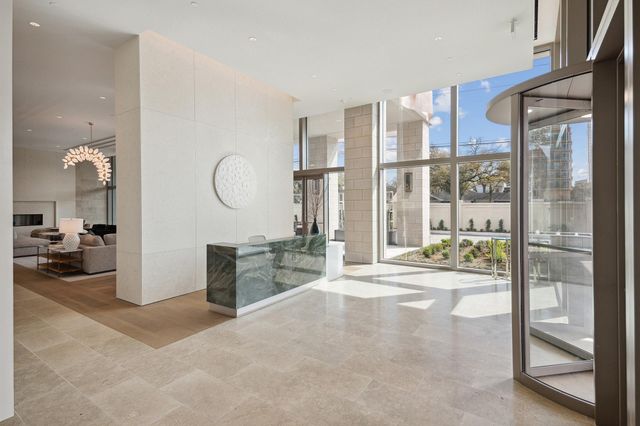 5656 San Felipe Street 1005, Houston, TX 77056