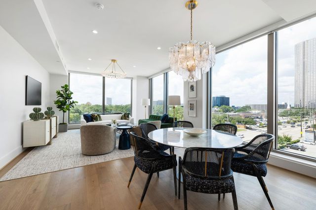 5656 San Felipe Street 1005, Houston, TX 77056