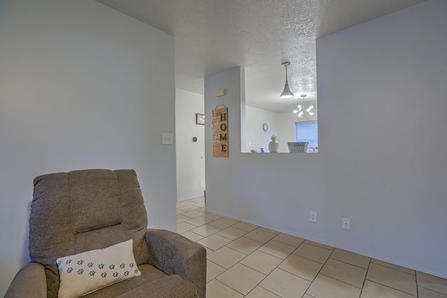 3214 Chama Meadows Drive NE, Rio Rancho, NM 87144