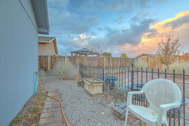 3214 Chama Meadows Drive NE, Rio Rancho, NM 87144