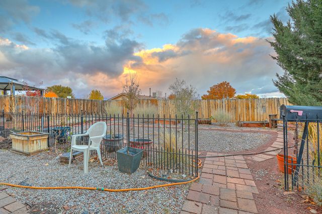 3214 Chama Meadows Drive NE, Rio Rancho, NM 87144