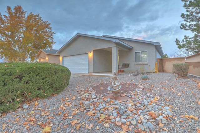 3214 Chama Meadows Drive NE, Rio Rancho, NM 87144