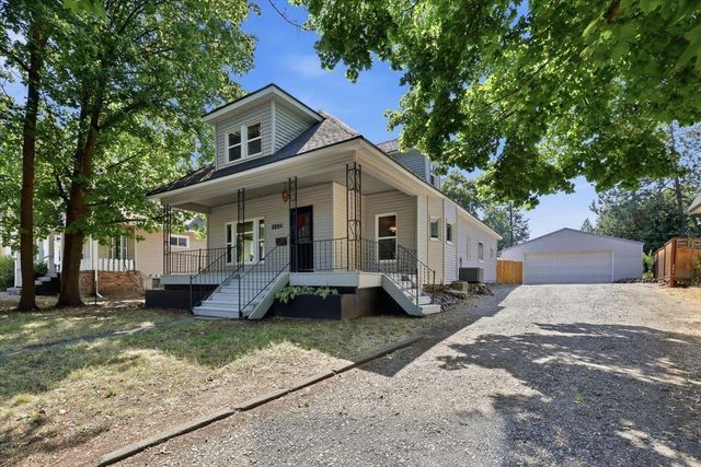 2224 S Grand Blvd, Spokane, WA 99203