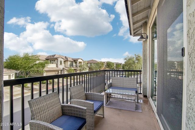 5100 E RANCHO PALOMA Drive 2072, Cave Creek, AZ 85331